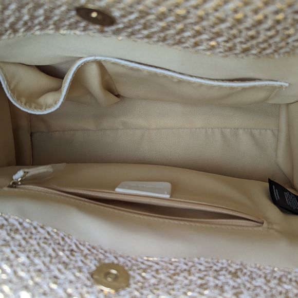 BEBE Handbag White Faux Snake Skin & Gold Weave Interior Pockets Magnetic - Picture 7 of 16